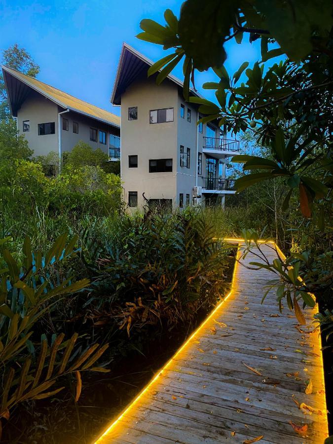 Karawwa Luxury Villas Hikkaduwa Exterior photo